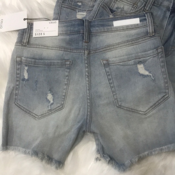 SALE NWT Cello Distressed Denim Shorts LW - Picture 3 of 6